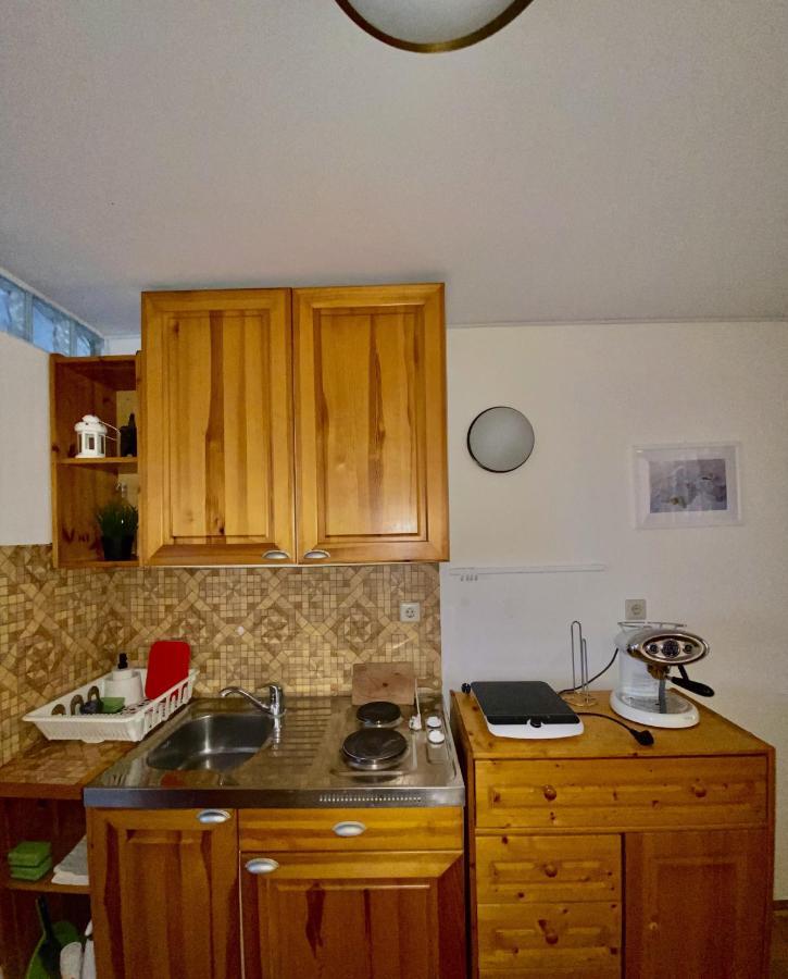 Guesthouse Pri Cebelici Lukovica pri Domžalah Exterior foto